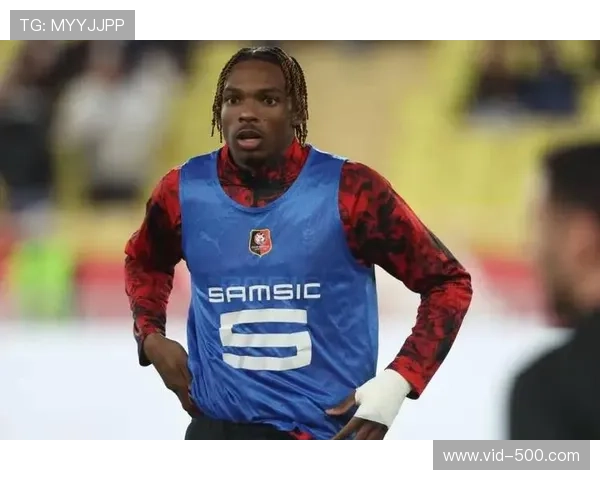 利物浦签下雷恩后卫雅凯，转会费总额6000万镑